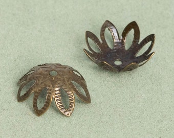 16 Pcs - 12MM Antique Bronze Tone Hollow Floral Bead Cap (110138-3129)