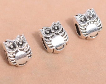 10 Pcs - 10x8MM Antique Silver Tone Owl Spacer Beads (64550-2539)