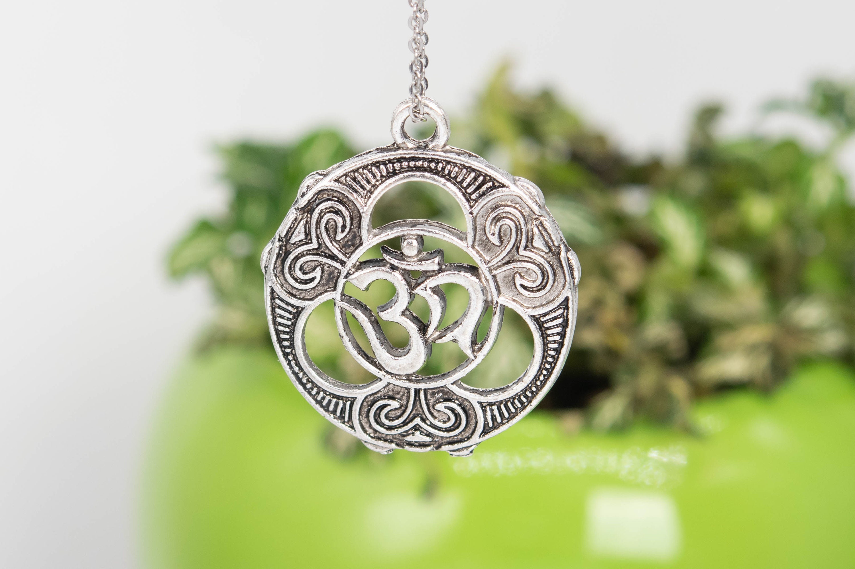 2 Pcs 30x26x3MM Yoga OM Charm Antique Silver Tone Zinc Alloy Etsy