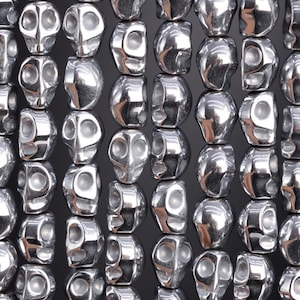 Hämatit Edelstein Perlen 8 x 5 MM Silber Schädel AAA Qualität lose Perlen (104540)
