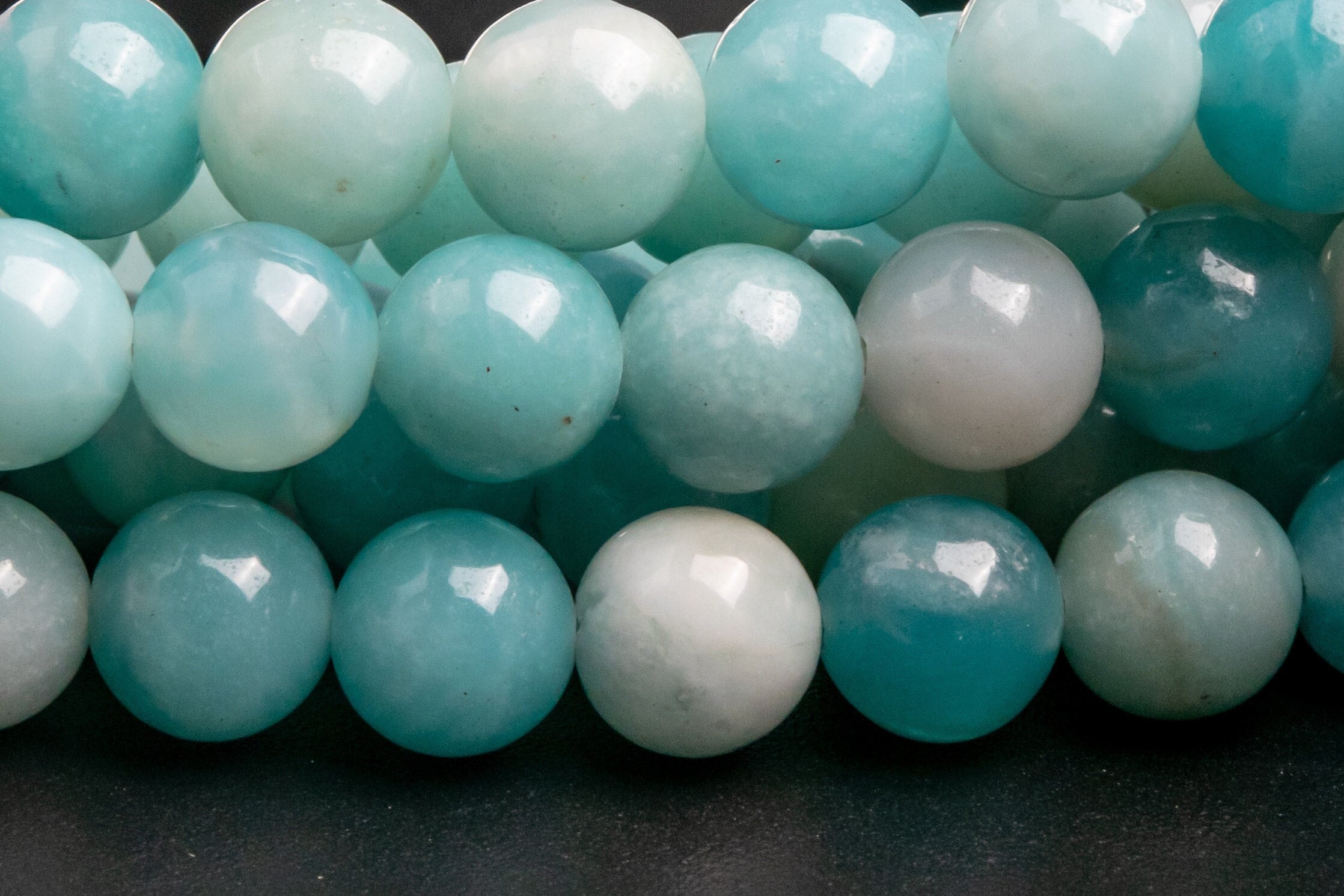 ハッピー 予約 LCD18024-PW LCD 1/18 パガーニ Pagani Utopia ユートピア