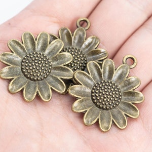 10 Pcs 30x26MM Sunflower Charm Antique Bronze Tone Zinc Alloy Metal Charm 110461-3145 image 3