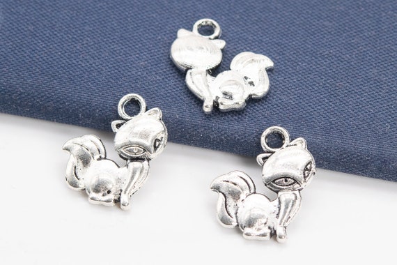 10個 - 15x13x1MM フォックスチャーム アンティークシルバートーン