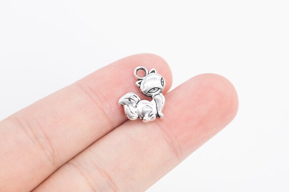 10個 - 15x13x1MM フォックスチャーム アンティークシルバートーン