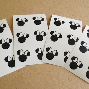 Set of 12 Minnie Mouse  Vinyl decals