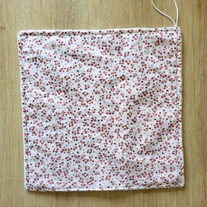 Serviette visage bambou, serviette visage gaze de coton, serviette visage marsala, cadeau naissance, fête des mères, debarbouillette bébé fleur marsala coton