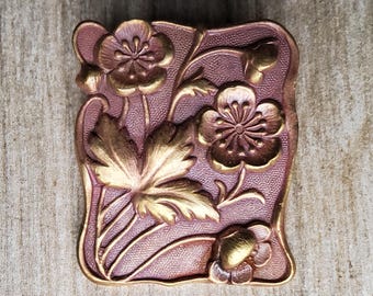 Vintage large Art Nouveau floral brass button.