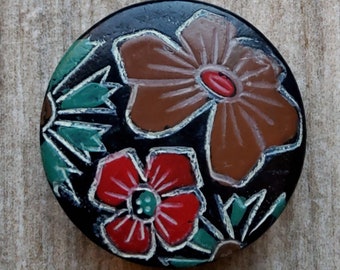 Vintage wooden 1930's hand painted flower button.