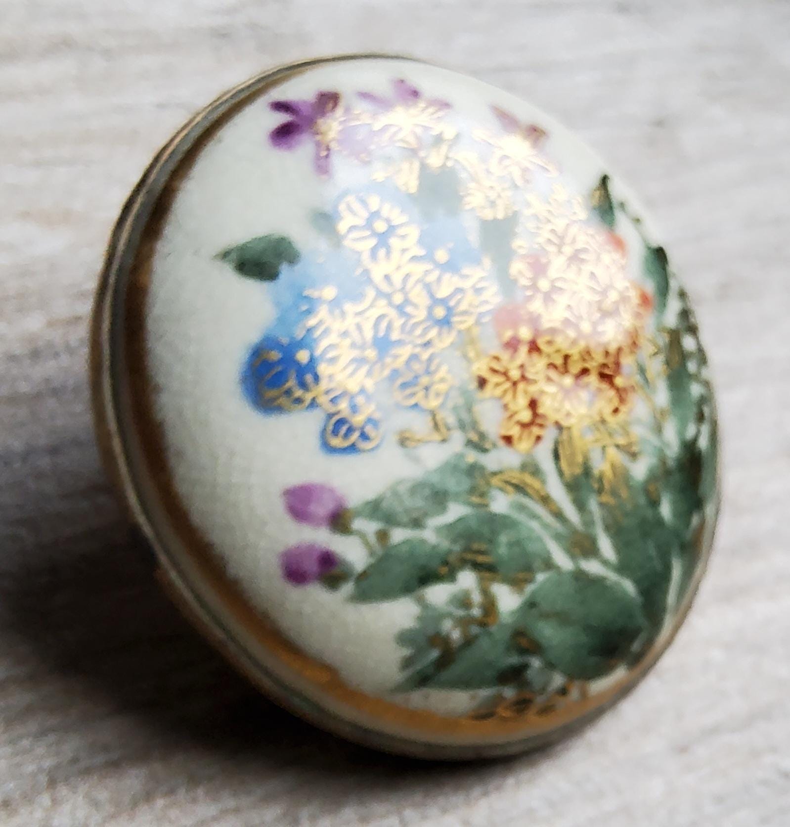 19 世紀のヴィンテージの非常に大きな薩摩ボタン。 - Etsy 日本