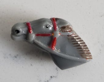 Vintage 1920's glass horse button.