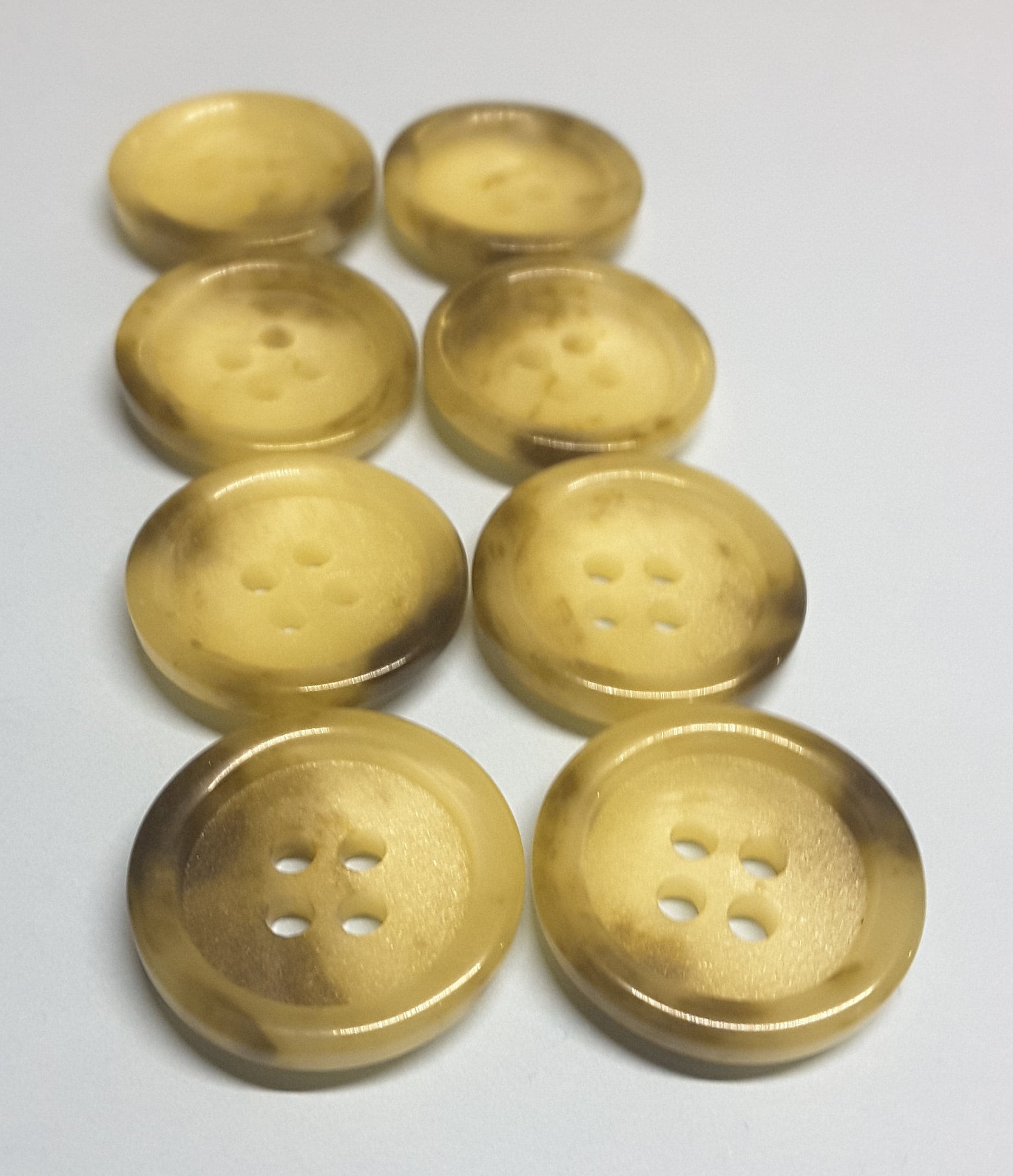 Burberry buttons - Etsy 日本