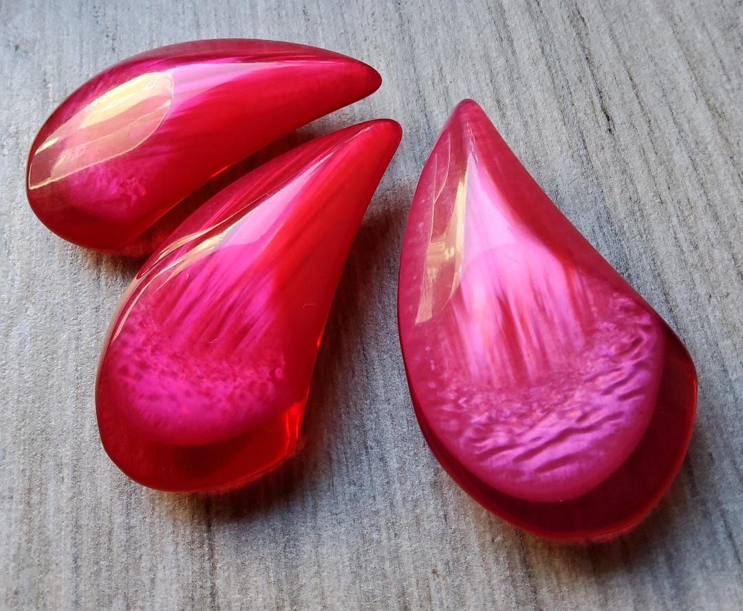 Vintage Set of Three Large Tear Shaped Lucite Coat Buttons. - Etsy