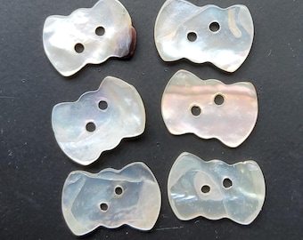 Vintage set of 1920-30's mother of pearl buttons.
