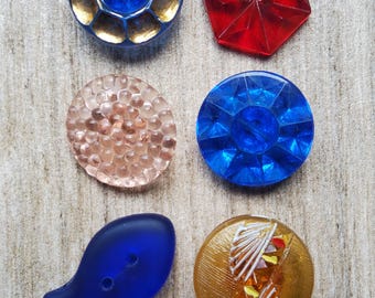 Vintage collection of six 1930-50's clear glass buttons.