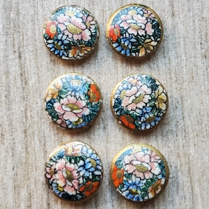 花柄薩摩焼ボタン 直径約2.5cm