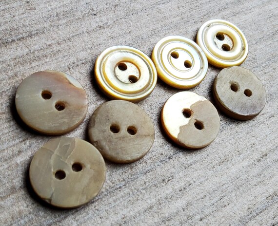 Lot De 8 Boutons De Manchette Vintage En Nacre - Anciens, Pour Col Chemise, Occasion