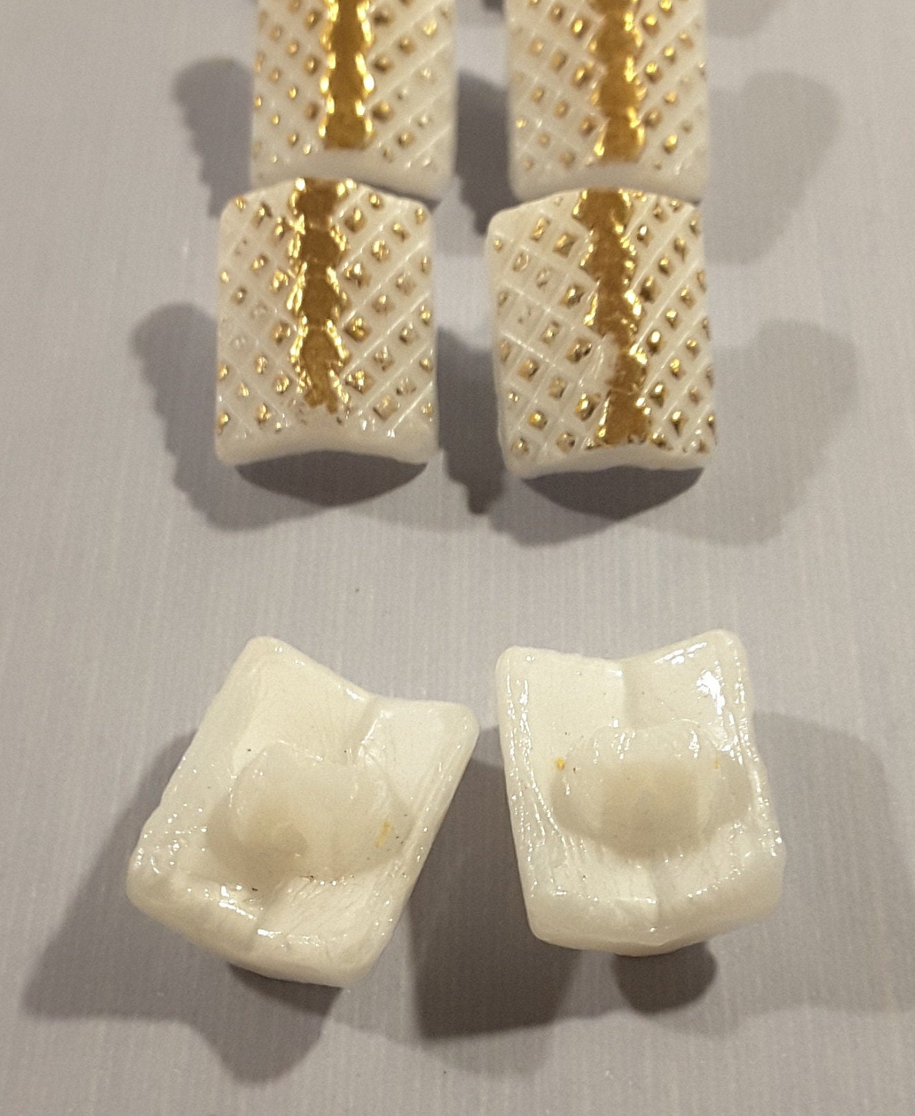 1920 年代のチェコ製ガラスボタン 8 個のヴィンテージ セット。 - Etsy