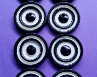 Vintage set of eight 1950&#39;s plastic buttons.