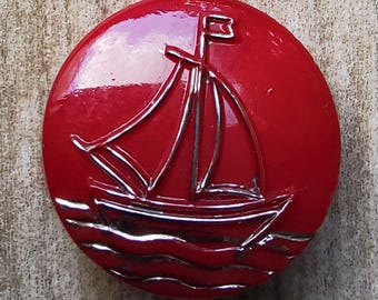 Vintage 1920's glass sailing boat button.