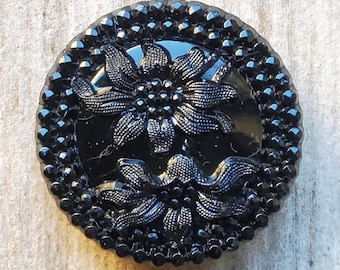 Vintage Early 1900's Jet Black Glass Button. - Etsy
