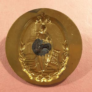 Large brass stamped button of Queen Louise. image 3