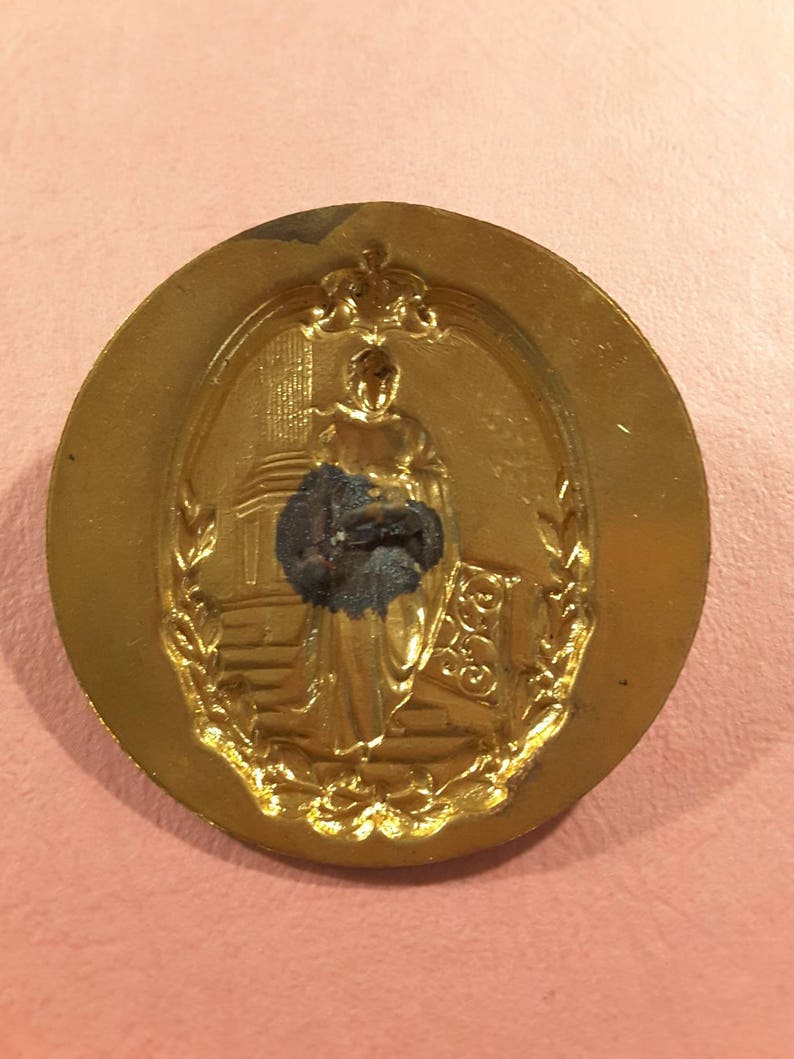 Large brass stamped button of Queen Louise. image 3