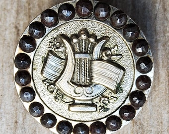 Vintage Victorian Metal Picture Button Lyre Instrument Cut Steel Rim