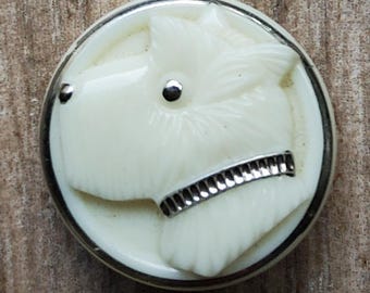 Vintage large white 1920 -30&#39;s glass Scottie dog button.