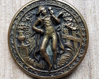 Vintage 1900's brass French fop button.
