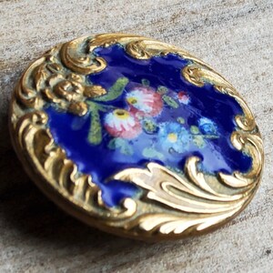 Vintage early 1900's Paris back enamel button. image 7