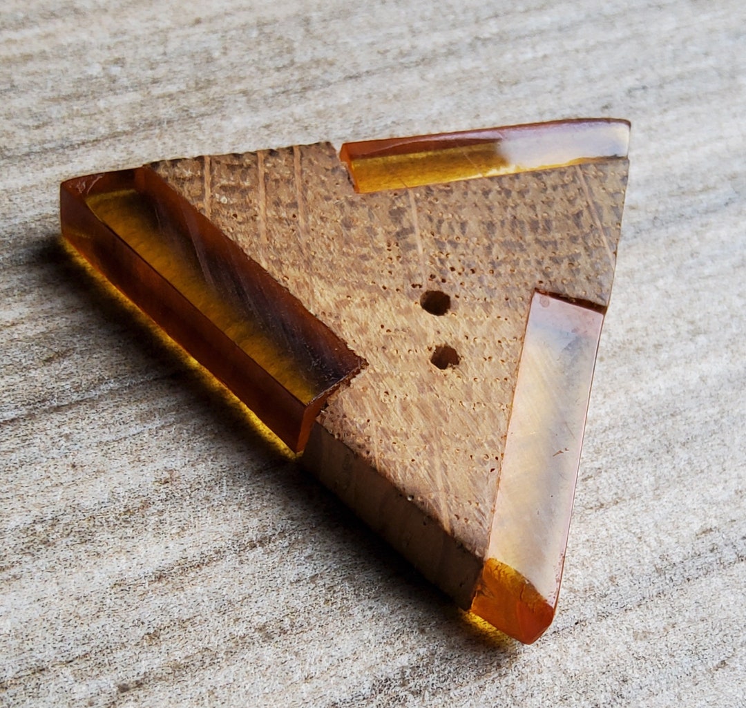 Triangular Back Button Vintage 1920-30's Triangular Wooden and Lucite Button. - Etsy