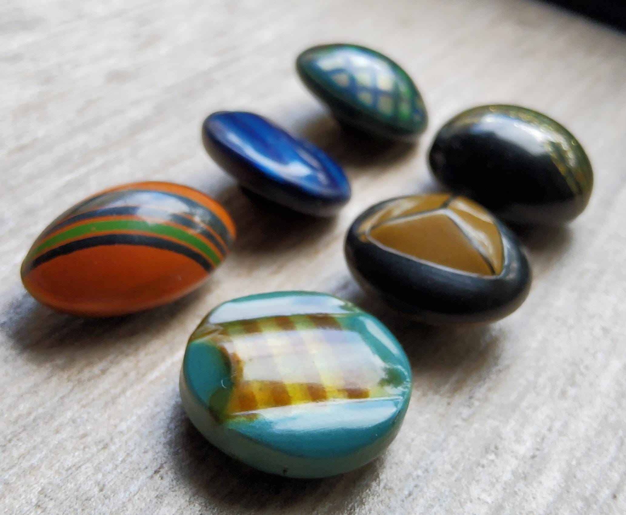 Vintage Assorted Collection of Six 1930's Celluloid Buttons