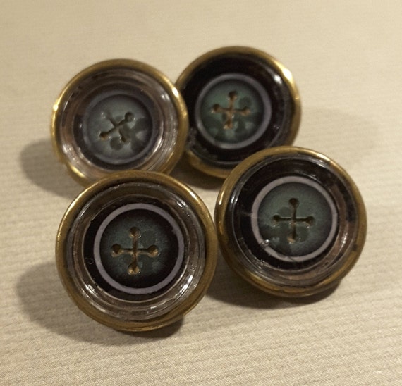 jan 857 21 set in metal 716 11mm Vintage Buttons 916 14mm 4 Victorian waistcoat assorted small mother of pearl