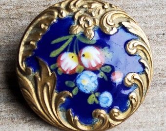 Vintage early 1900's Paris back enamel button.