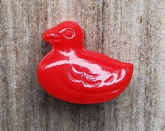 Vintage 1930's small glass duck button.