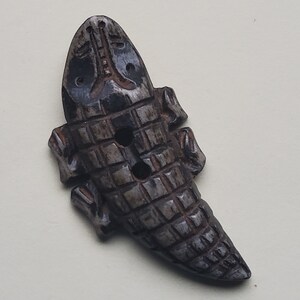 Hand crafted buffalo bone button of lizard. image 3