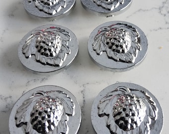 Vintage set of six 1960's metalized grapes plastic buttons.