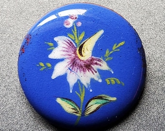 Antique early 1800's hand painted counter enamelled button.