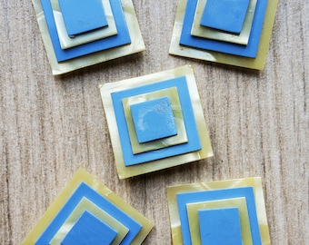 Vintage set van vijf grote art-deco celluloid knopen uit de jaren 20.