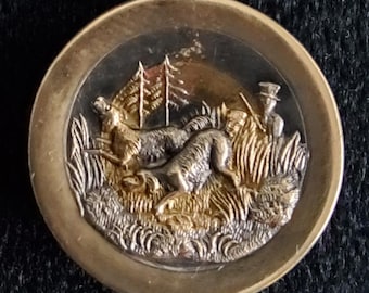 Großer Vintage-Knopf aus Bimetall mit Jagdhundmotiv aus den 1900er Jahren.