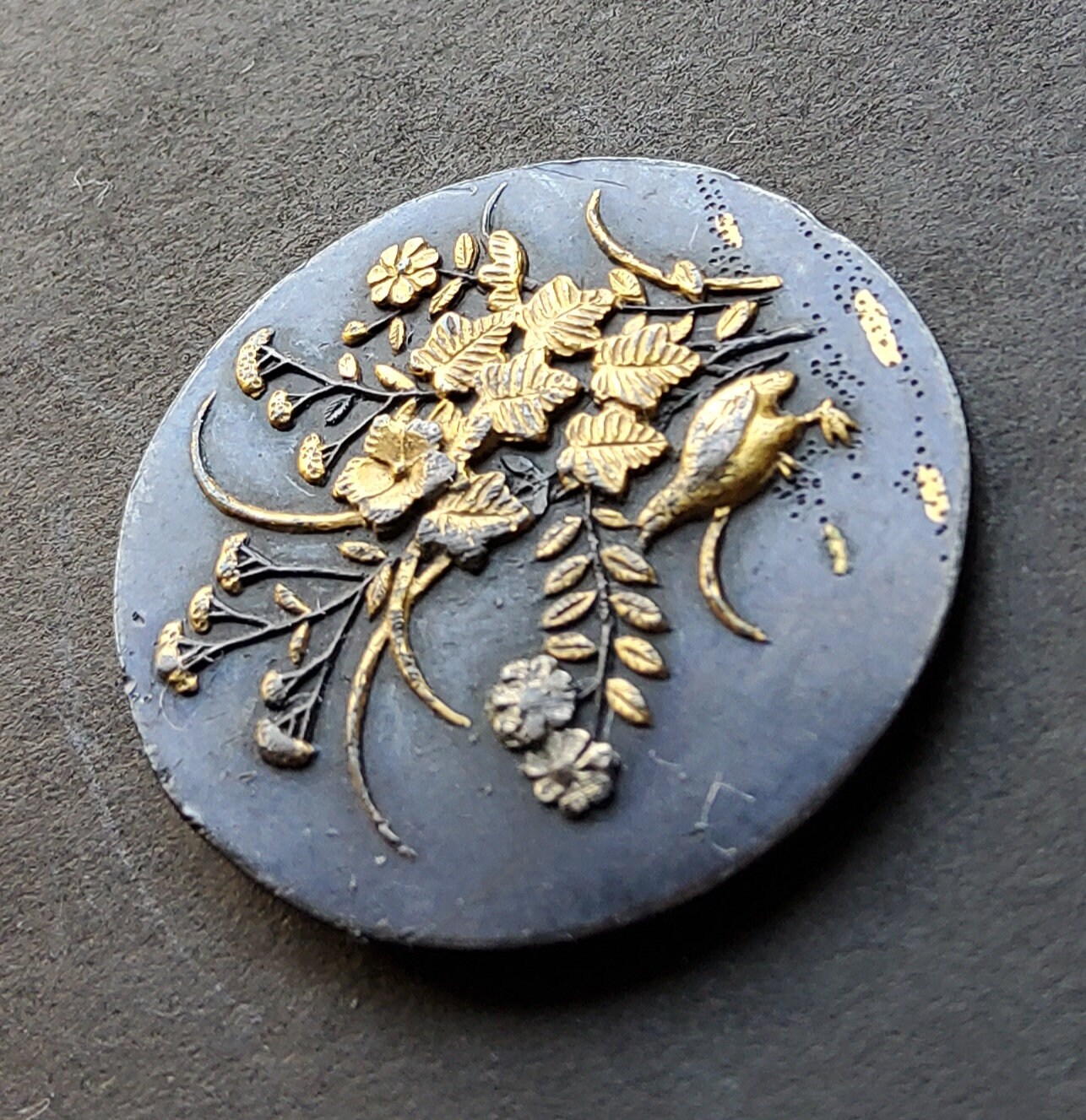Shakudo Japanese Bronze Antique Button (circa 1880's) - Etsy Shakudo Japanese Bronze Antique Button (circa 1880's) - Etsy