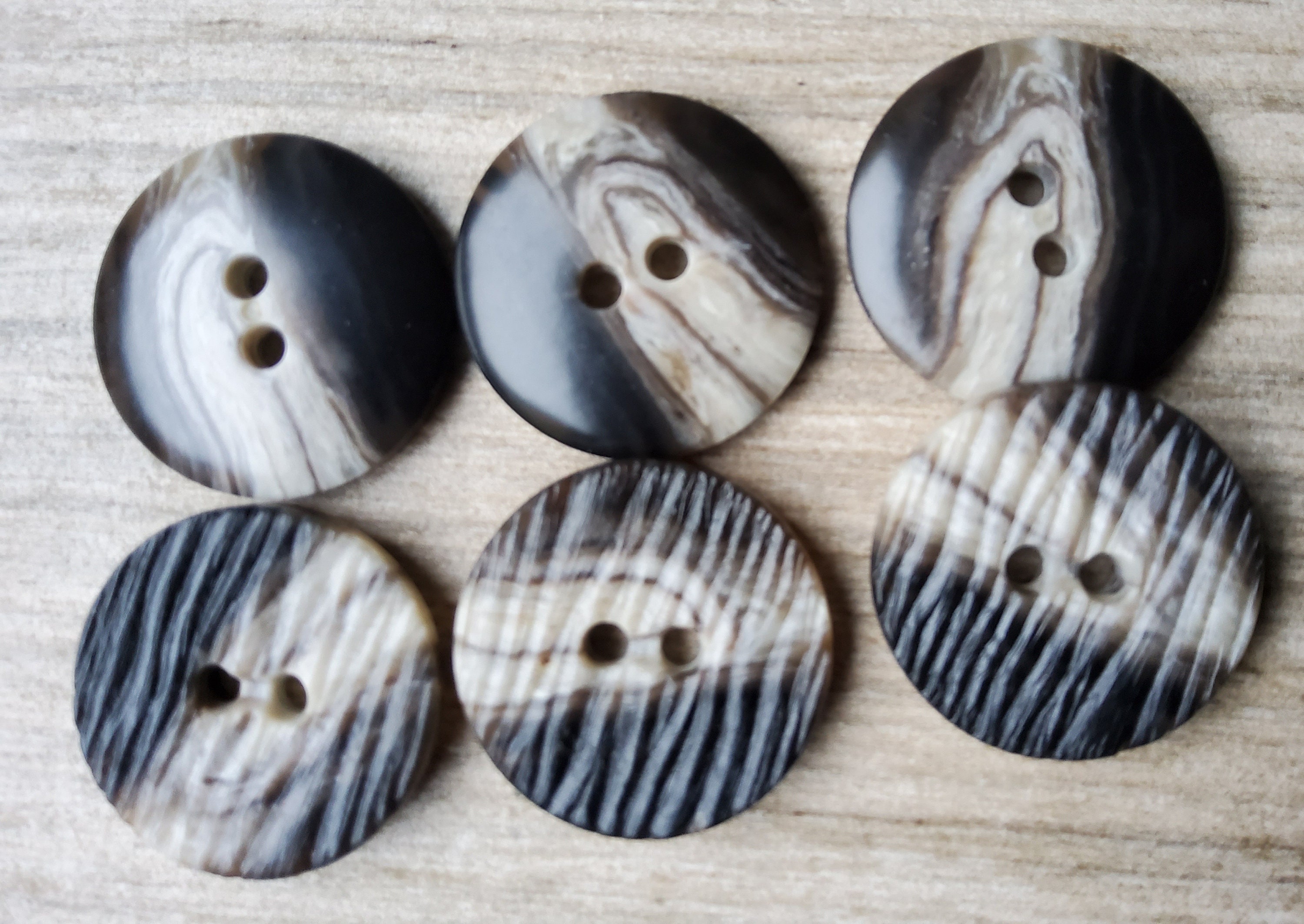 Vintage Set of Six Large Faux Horn Buttons. - Etsy