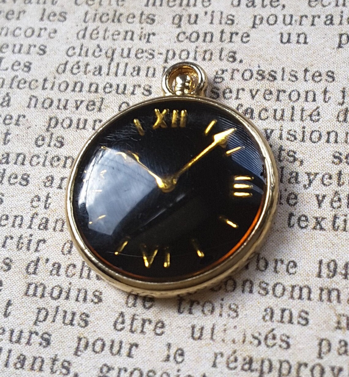 Vintage small enamel pocket watch button. Etsy