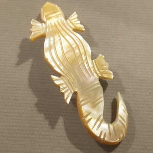 Large hand carved mother of pearl lizard button. image 2