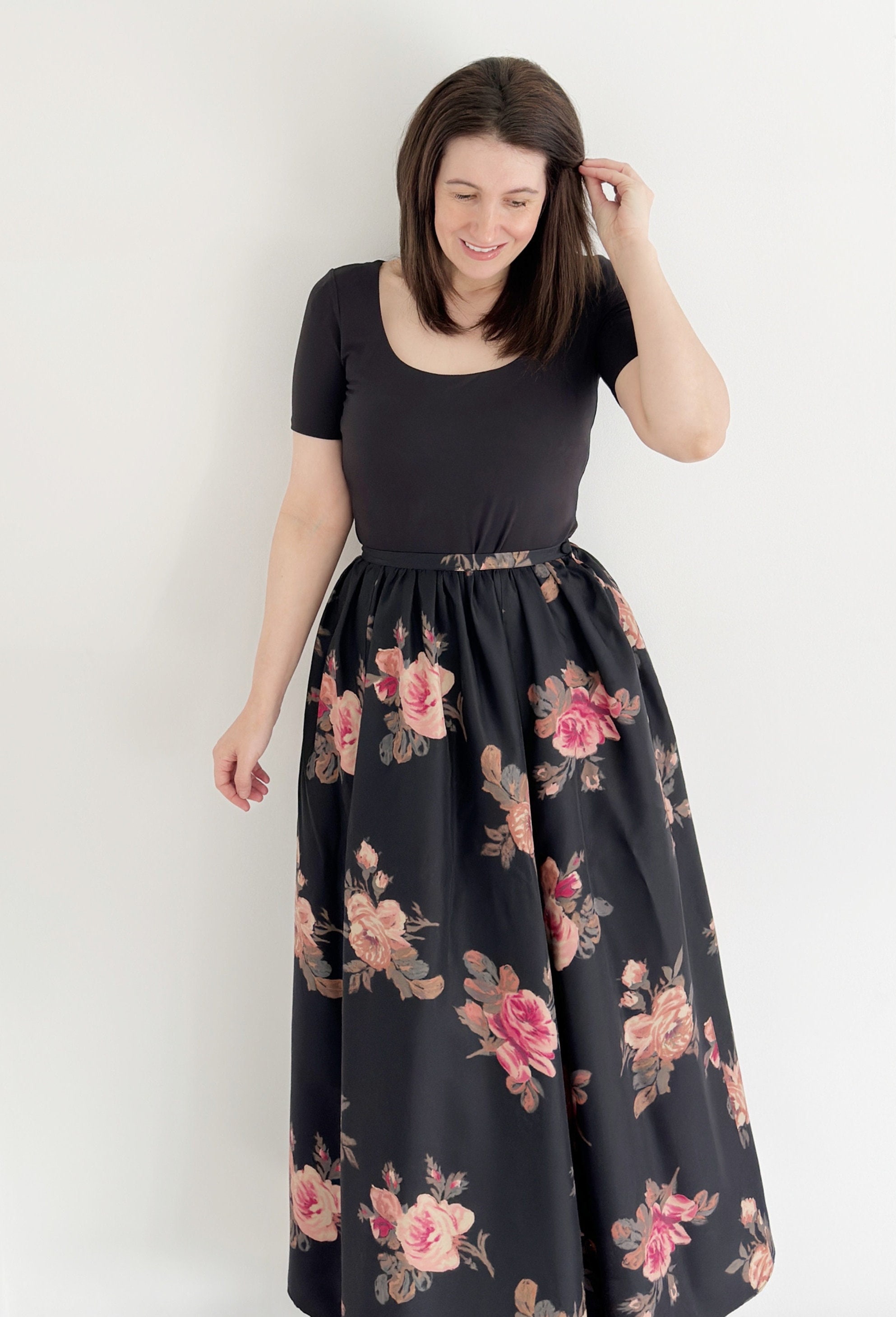 Jupe Midi Laura Ashley - Noire - Dentelle Brodée Florale - Taille UK 12 - Vintage 90s