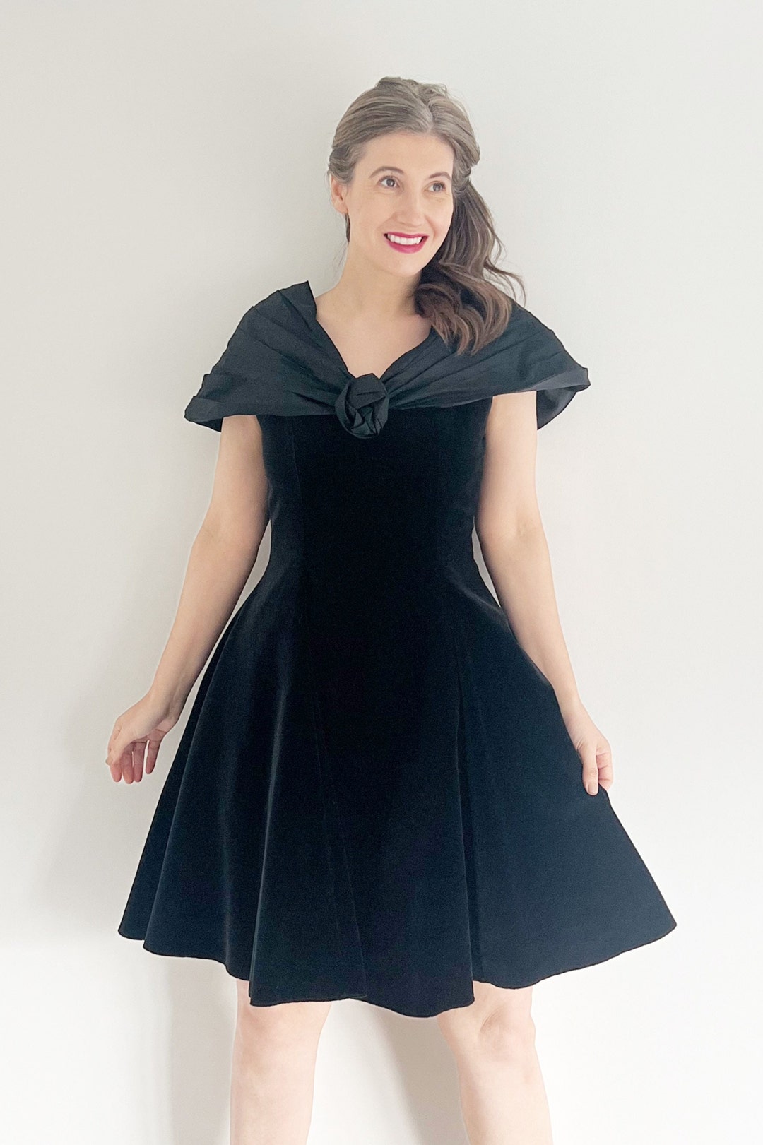 80s USA Union Made Black Velvet Big Shoulders Cocktail Party Mini Dress UK 10 main image 0