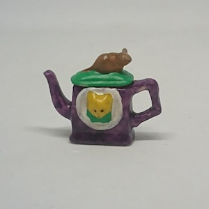 Teapot cat and mouse - purple