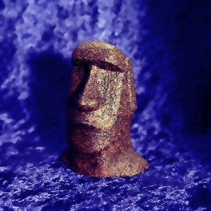 Moai 1 Brown Stone