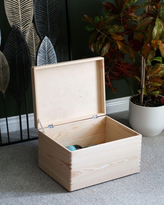 Große tiefe rechteckige Aufbewahrungsbox aus Holz mit Klappdeckel | Andenken Memory Toy Box Brust Stamm | Heiligabend Box | Schlichtes unlackiertes Kiefernholz