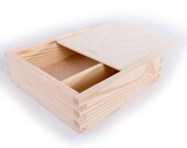 Plain Wooden Storage Box with 2 Compartments Sliding Lid L18.5 x W18 x H5 cm